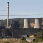 Imagen de archivo del carbón apilado en las inmediaciones de la central térmica de La Robla.