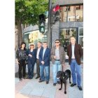 Teresa Gutiérrez, Asunción Fernández, Francisco Álvarez, Francisco Fernández, un usuario y J.A Díez.