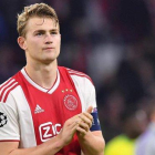 Matthijs De Ligt, capitán del Ajax, en el encuentro frente al Tottenham por Champions.