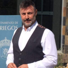 Juan Llamazares, alcalde de Sariegos