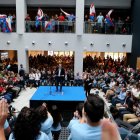 La Coalición por el Bierzo consiguió reunir a un millar de personas en Ponferrada en el acto de presentación de sus candidatos.