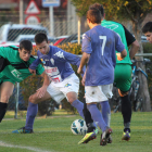 El derbi provincial resultó muy igualado a lo largo de los noventa minutos.