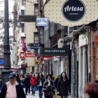 Los comerciantes del centro de la ciudad denuncian la delicada situación del sector. MARCIANO