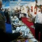 La Feria de Productos de León todavía estará abierta en la plaza de toros durante hoy y mañana