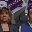 Elena Valenciano y Alfredo Pérez Rubalcaba, durante el acto organizado por el PSOE.