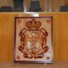 Talla en madera del escudo del Ayuntamiento de San Andrés