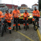 Parte de la patrulla de voluntarios de Protección Civil que se encarga del Camino de Santiago. DL
