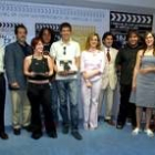La consejera posa junto a los ganadores de este primer certamen de cortos