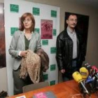 Marta Fernández y Manuel Delgado, ayer durante la presentación