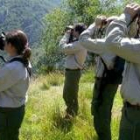 Trabajadores y guías de la Fundación Oso Pardo en Laciana