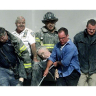 Los bomberos de Nueva York pusieron sus vidas en peligro para salvar a la gente.