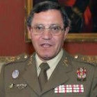 El teniente general José María Mena, durante el polémico discurso pronunciado ayer en Sevilla