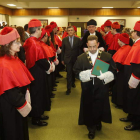 El Aula Magna San Isidoro acogió ayer a mediodía la celebración de la festividad de la Facultad de Derecho.