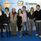 La cantante Alaska, con los miembros del jurado que elegirá al cantante español que viaje a Eurovisi