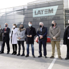 Luis Tudanca visitó ayer Latem Aluminium. MARCIANO PÉREZ