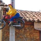 La ironía define el mayo de Calzada de la Valdería