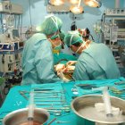 Una operación de trasplante de órganos en un hospital de Sevilla. EP