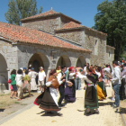El folclore formó parte de los actos celebrados en la romería del Camino de San Salvador.