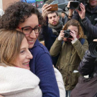 Carme Forcadell y Marta Rovira en el mitin de Badalona.