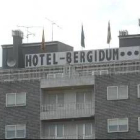 El Hotel Bergidum es uno de los «históricos» en Ponferrada, y uno de los mayores y más consolidados