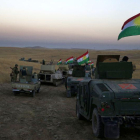 Convoyes militares se dirigen hacia Mosul, este lunes, para participar en la ofensiva contra el Estado Islámico.