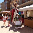 Los grupos de interpretación animaron la fiesta del Medievo y a la hora de comer no faltó la afamada olla ferroviaria de patatas con rabo y costilla.