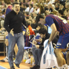 Xavi Pascual pide más intensidad a los jugadores del Barça.
