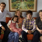 Imagen de parte de los protagonistas de la serie de La 1 'Cuéntame'.