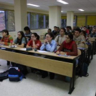 Alumnos en el campus del Bierzo, en una imagen de archivo.