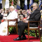 George Bush agasajó al Papa con todo el entramado oficial destinado a las grandes ocasiones
