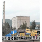 La central nuclear de Garoña, durante una protesta de Greenpeace. /