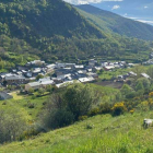 Panorámica del pueblo de Fasgar, en el municipio de Murias de Paredes. DL