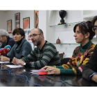 Representantes de la Junta de Personal de educación, en la rueda de prensa de ayer.