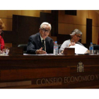 La mesa presidencial del Consejo Económico y Social, en la reunión que trató la reforma de las pensiones.