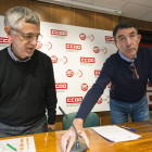Agustín Prieto y Ángel Fernández, ayer, en las jornadas.