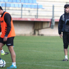 Ferrando, derecha, necesita a Orodea para el derbi.