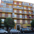 Fachada de la vivienda en la que tuvo lugar el crimen a finales de junio. SECUNDINO PÉREZ