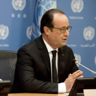 Hollande comenta los detalles del ataque al campo.