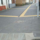 Una de las nuevas calles peatonales de Trobajo.