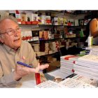 El escritor y divulgador científico Eduardo Punset durante la feria del libro de Madrid. KOTE RODRIGO