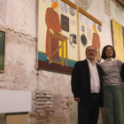 Luis García, director de Arte del ILC, Isabel Azcárate, viuda de Arroyo, y Ana Azcárate. FERNANDO OTERO