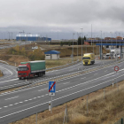 Tránsito de camiones por la autopista de Astorga, que tiene ya descuentos nocturnos