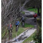 El PRB ha denunciado el estado del paseo fluvial.