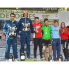 Roberto Aláiz, en lo más alto del podio del ‘Cross del Aceite’