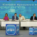 Floriano, De Cospedal, Rajoy, Arenas, Barreriro y Mayor Oreja, en la reunión de ayer.