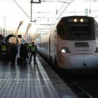 Llegada del Alvia, el tren más moderno que circula por León, por primera vez, en febrero del 2007.
