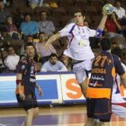 Ángel Montoro en un partido con el Ademar