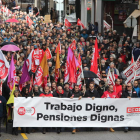 La manifestación fue masiva pese a la jornada de frío de nieve y lluvia. ANA F. BARREDO