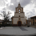Vista de la iglesia de Villoria de Órbigo. JESÚS F. SALVADORES