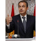 Zapatero analizó el problema de la inmigración ilegal